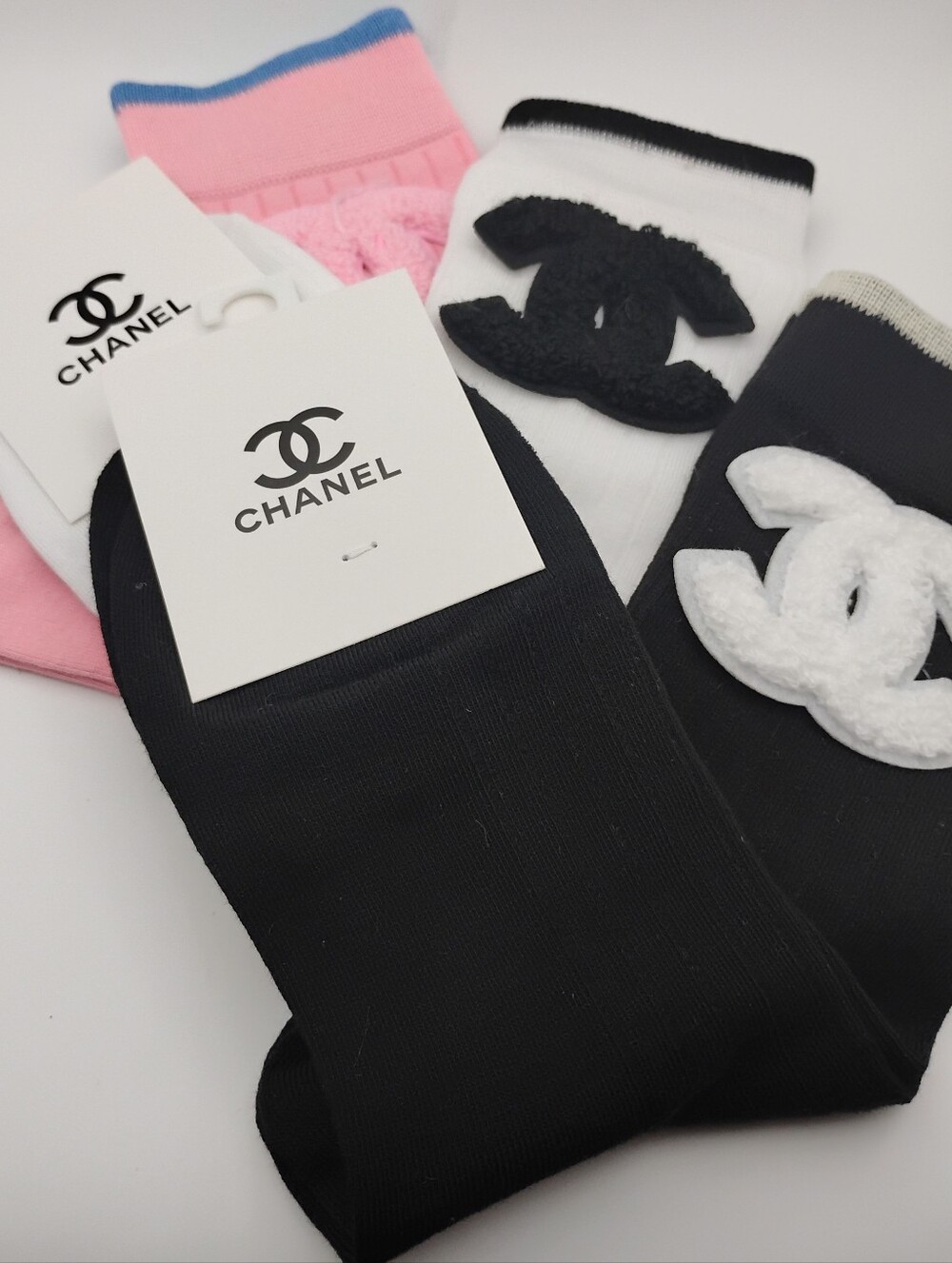3 CHANEL Ankle Socks Set- Black, White, Pink